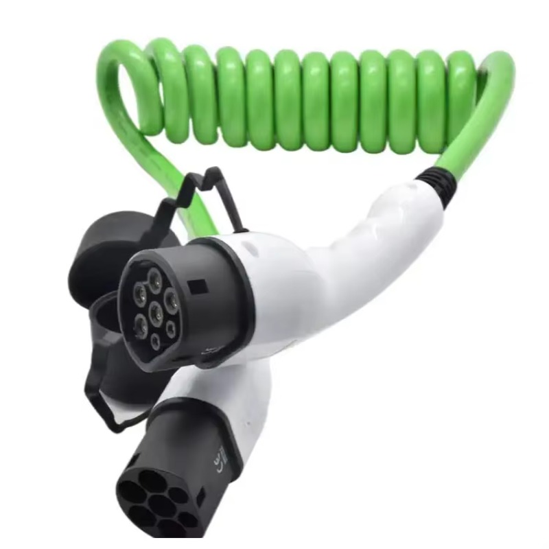 Ev Charging Cable - IEC 62196 32A 単相スパイラルグリーンケーブル充電プラグ タイプ2 EV充電コネクタ
